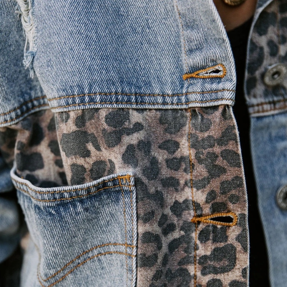 NWT POL Leopard Print Patchwork Denim Jean Jacket - Picture 4 of 8